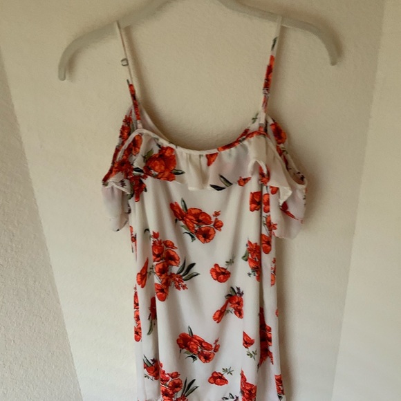 Abercrombie & Fitch Dresses & Skirts - NWOT Abercrombie & Fitch red Poppy dress